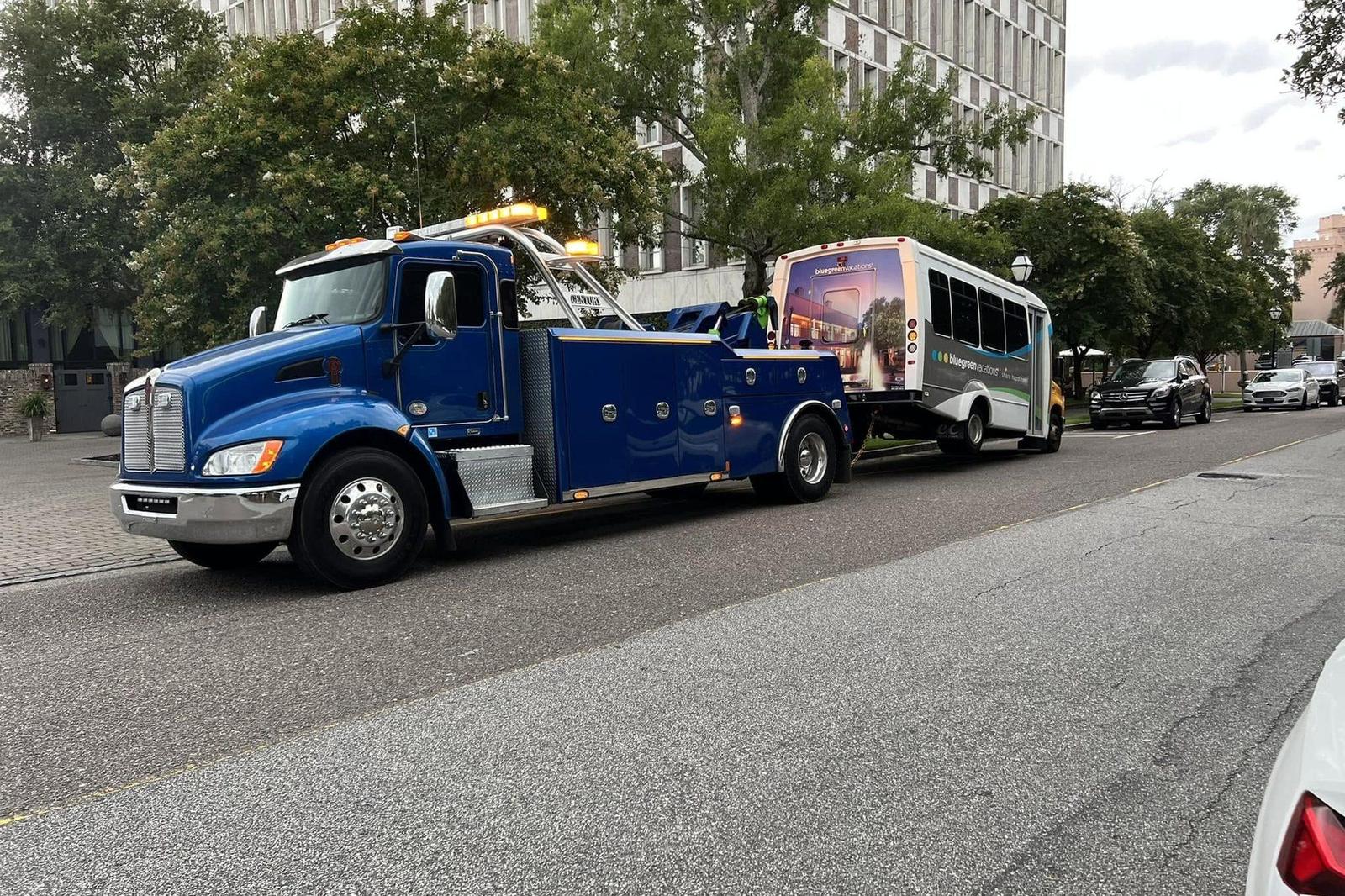 Mitchell's heavy wrecker on a recovery job